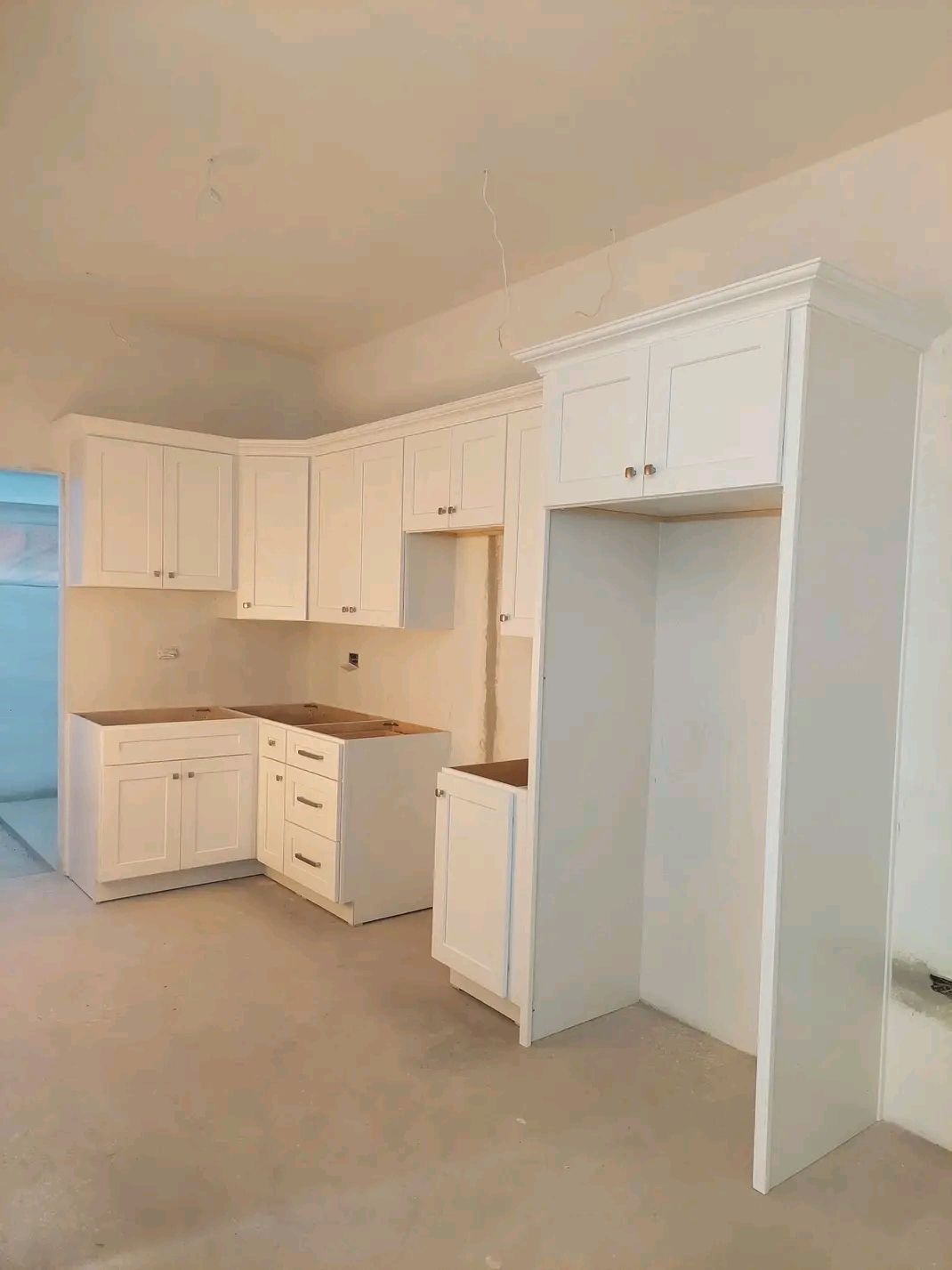 JOHN Kitchen Cabinets