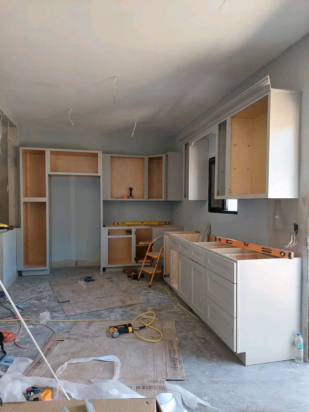 JOHN Kitchen Cabinets