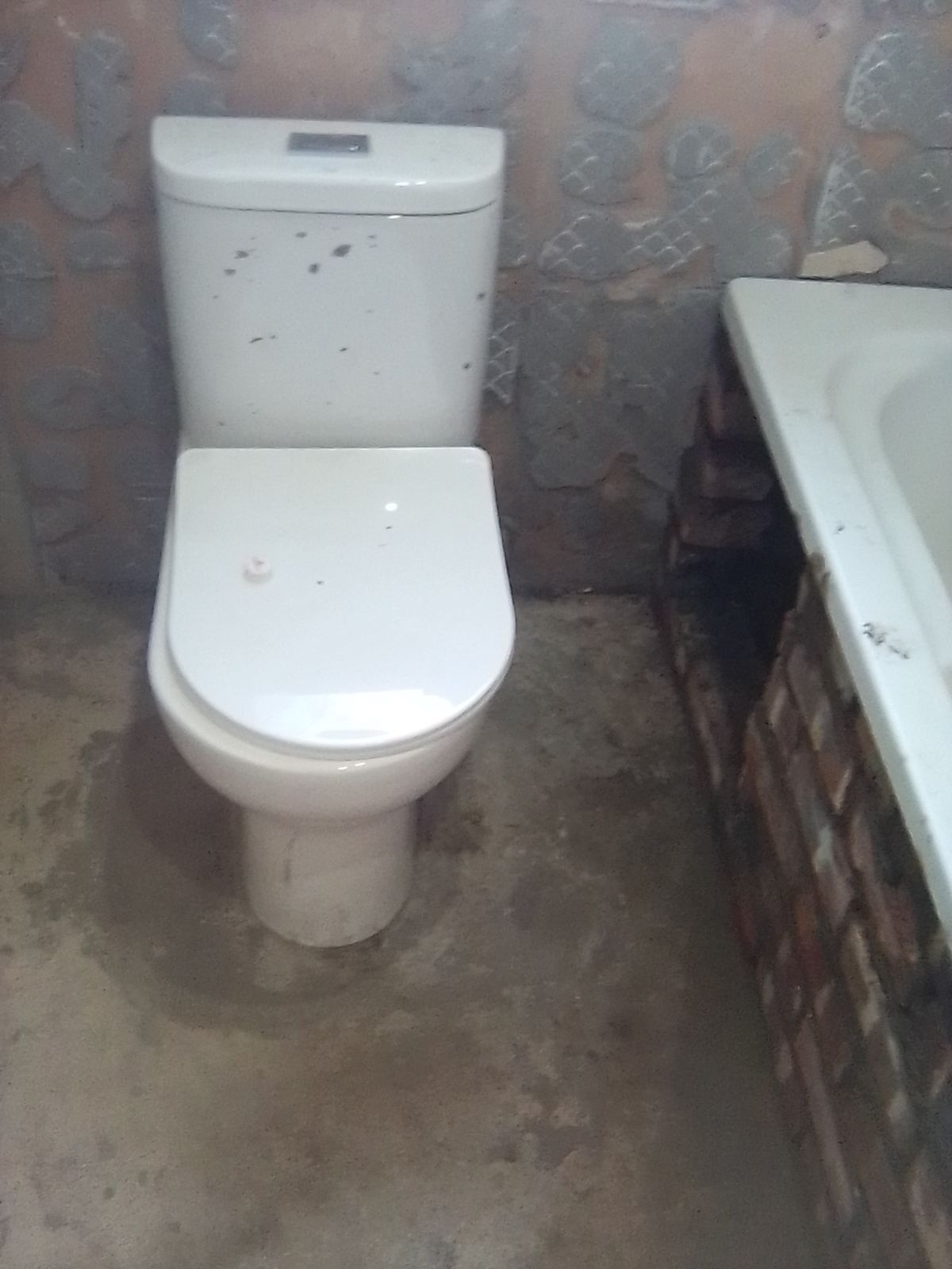 Bathroom Yarona Pty Ltd